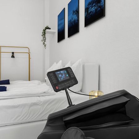 شقة 62Qm2, Massageseat, Billard-Table, King-Sized Bed برلين المظهر الخارجي الصورة