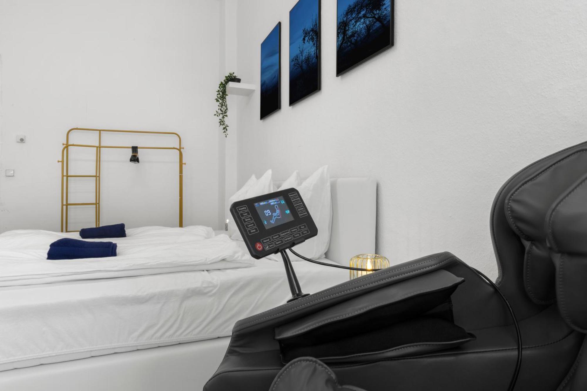 شقة 62Qm2, Massageseat, Billard-Table, King-Sized Bed برلين المظهر الخارجي الصورة
